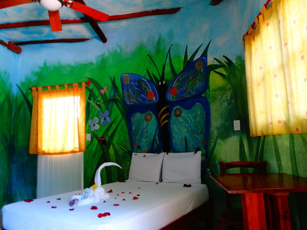 Casa Tucan Hotel Плая дел Кармен Екстериор снимка