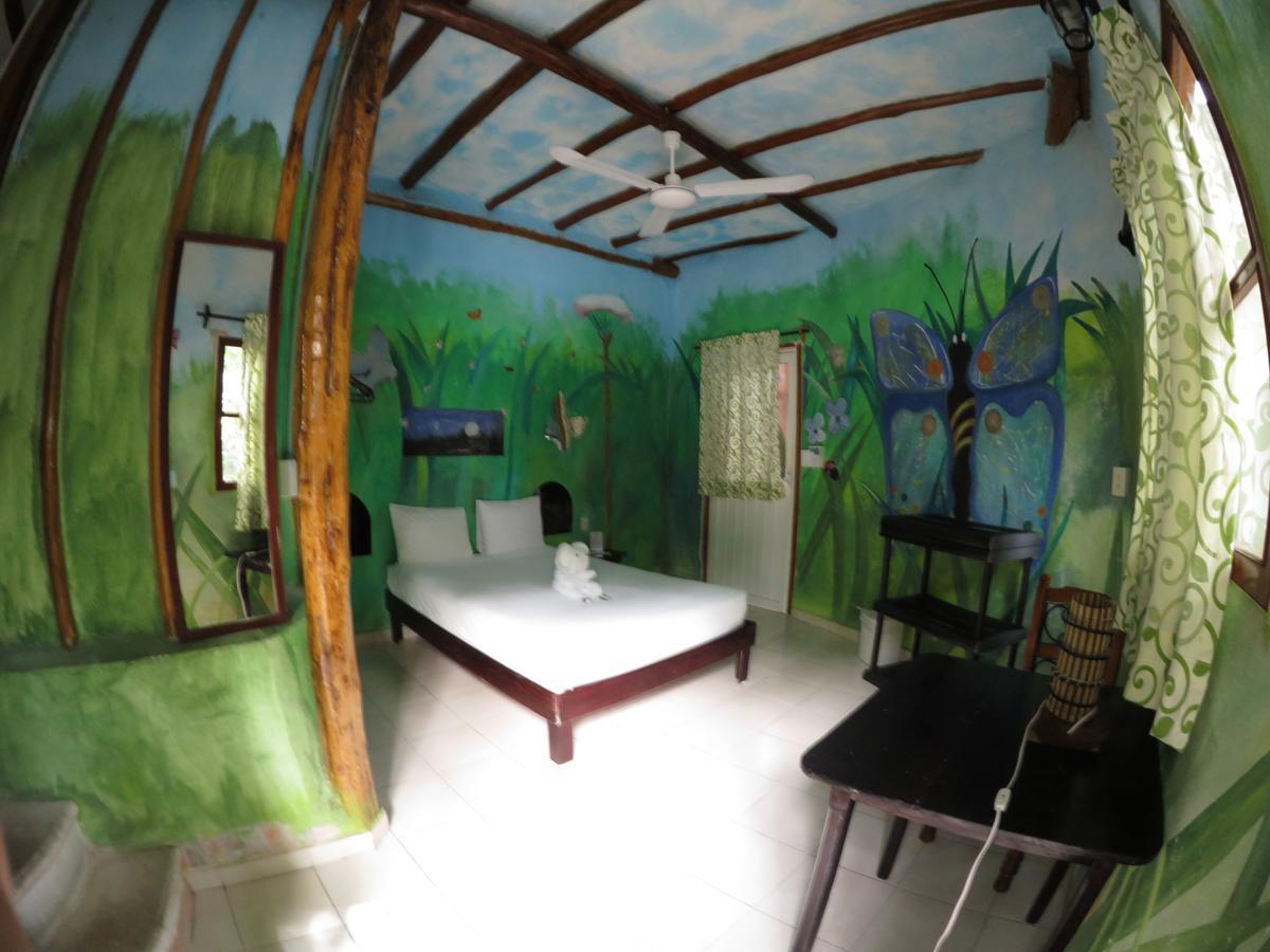 Casa Tucan Hotel Плая дел Кармен Екстериор снимка